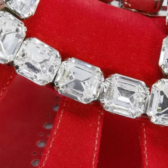 Manolo Blahnik TICUNA Crystal Buckle Crepe de Chine Strap Sandals - Picture 12 of 14